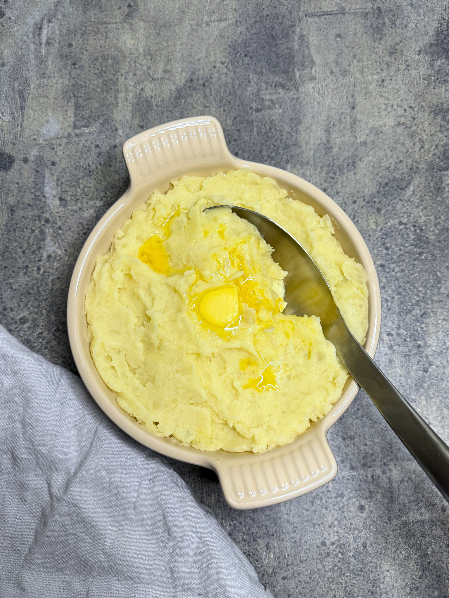 Youtuber Mashed Rouge Mashed Potatoes • Dishful Days